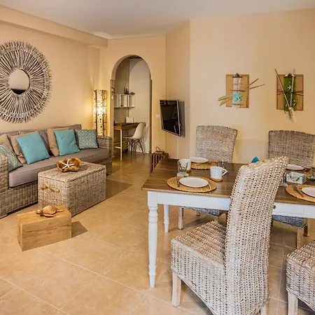 Casa Marena Mit Grosser Terrasse